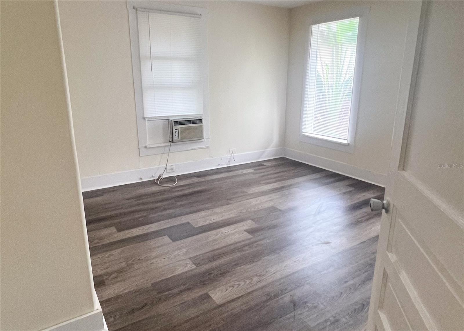 KINYON & WOODS ADD - Residential