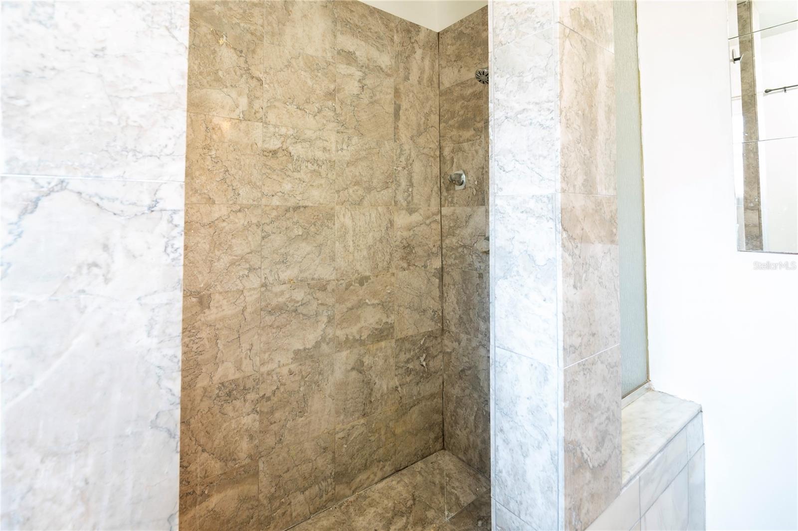 KINYON & WOODS ADD - Residential