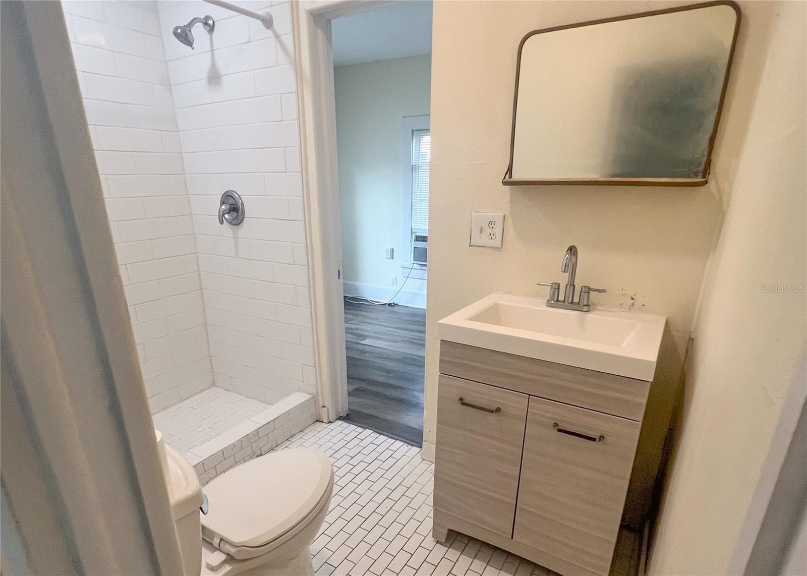 KINYON & WOODS ADD - Residential