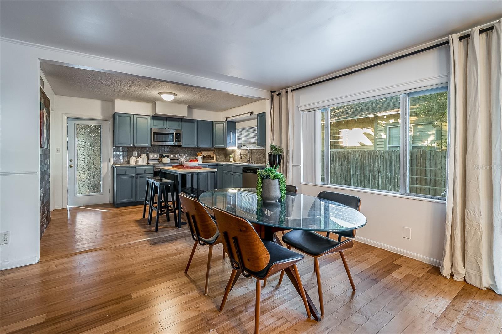 KINYON & WOODS ADD - Residential