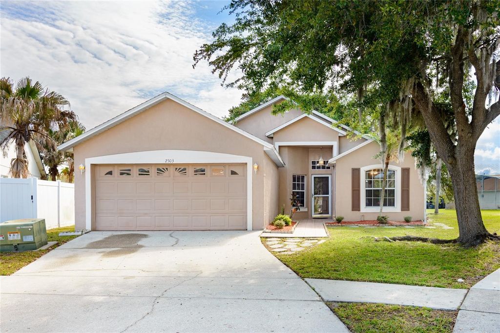 Photo of 2503 Hybrid Court, Kissimmee, FL 34758 (MLS # S5149171)