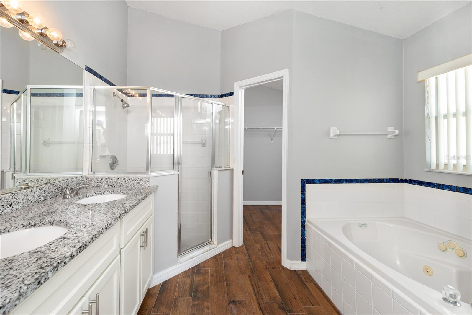 ORCHID EDGE AT CRESCENT LAKES UNIT 1 - Residential