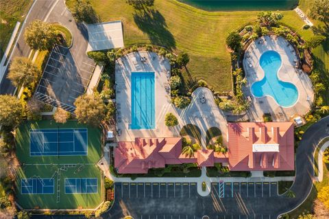 A home in LAKE ALFRED