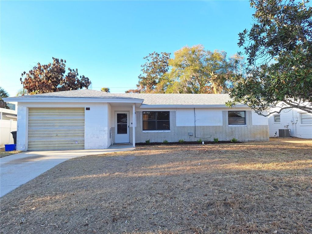 Photo of 607 Edward Street, New Smyrna Beach, FL 32168 (MLS # NS1087126)