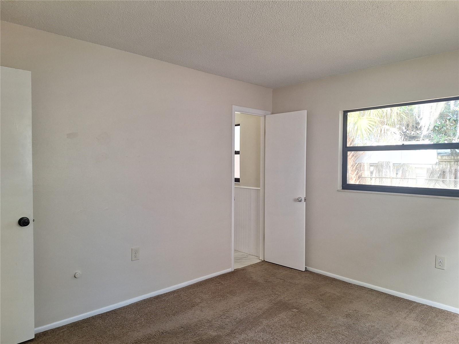 ARNAUS MARY E - Residential