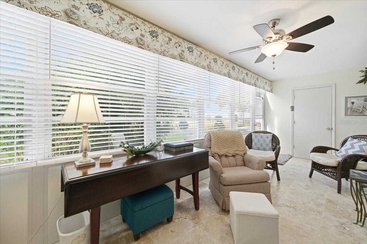 DOUGLAS ARMS - Residential