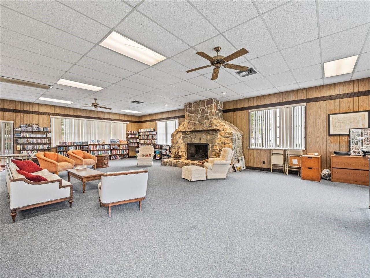 DOUGLAS ARMS - Residential