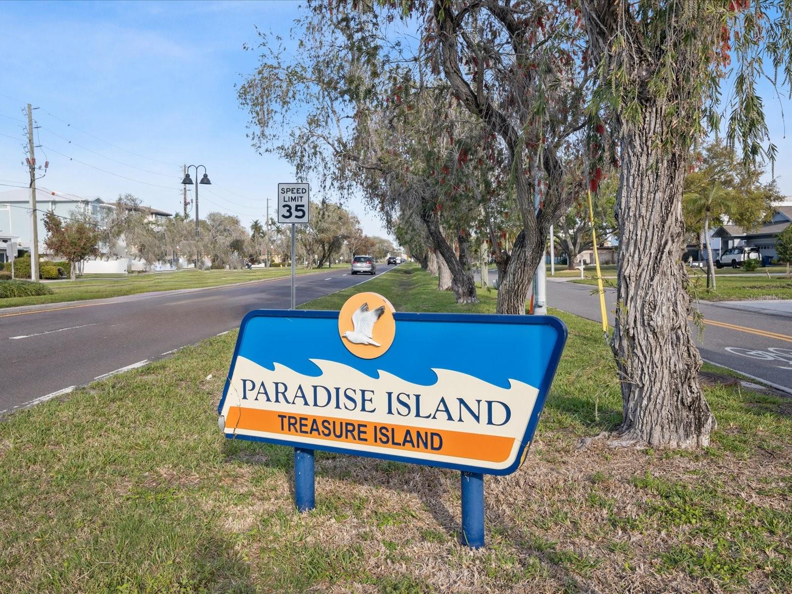 ST PETERSBURG BEACH NORTH UNIT 3 - Residential