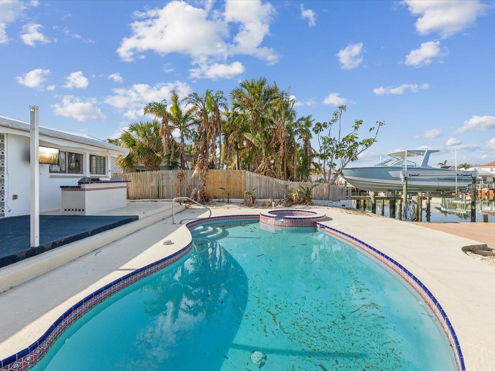 ST PETERSBURG BEACH NORTH UNIT 3 - Residential