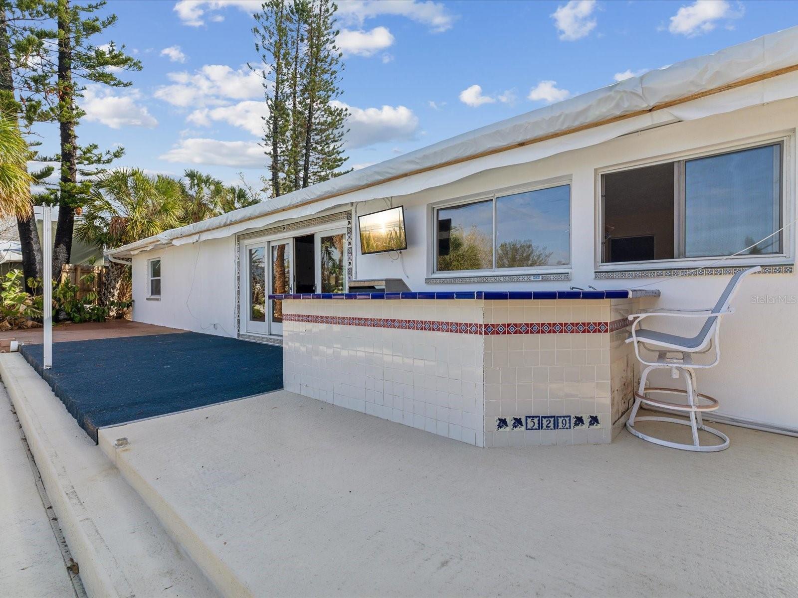 ST PETERSBURG BEACH NORTH UNIT 3 - Residential