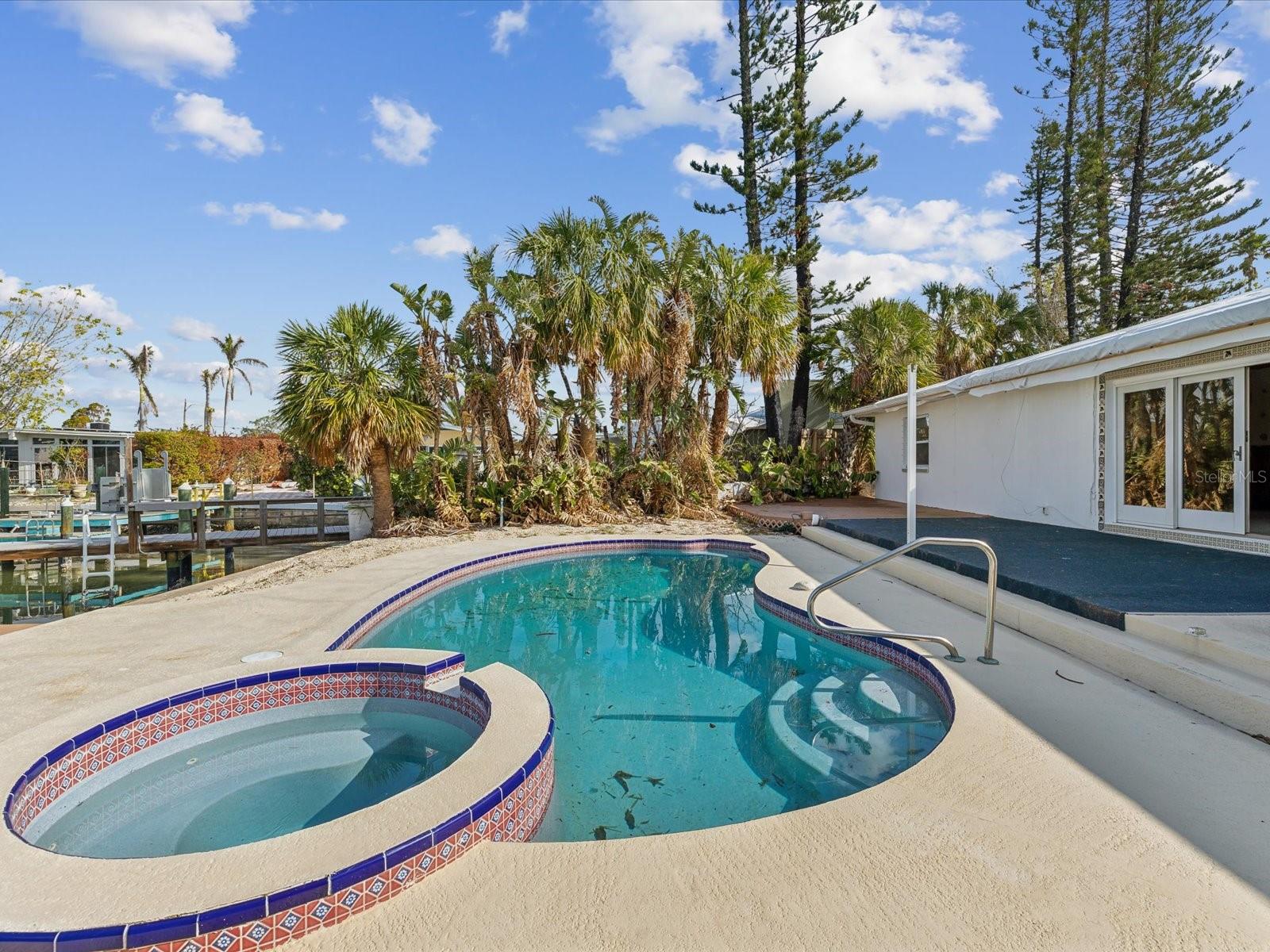 ST PETERSBURG BEACH NORTH UNIT 3 - Residential