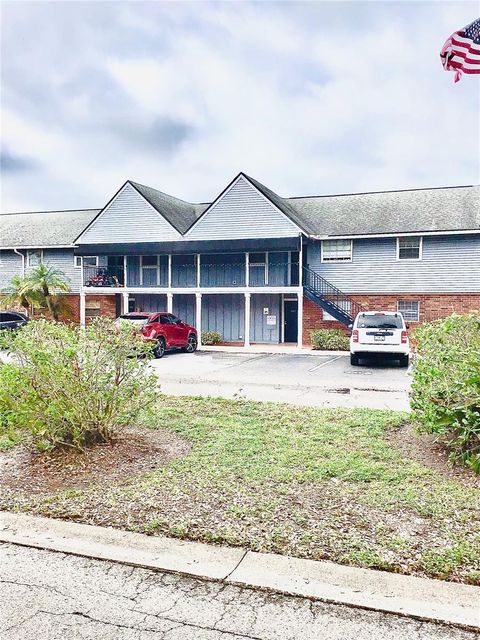 Photo of 200 Country Club Drive #407, Largo, FL 33771 (MLS # TB8348063) Photo of 200 Country Club Drive #407, Largo, FL 33771 (MLS # TB8348063)