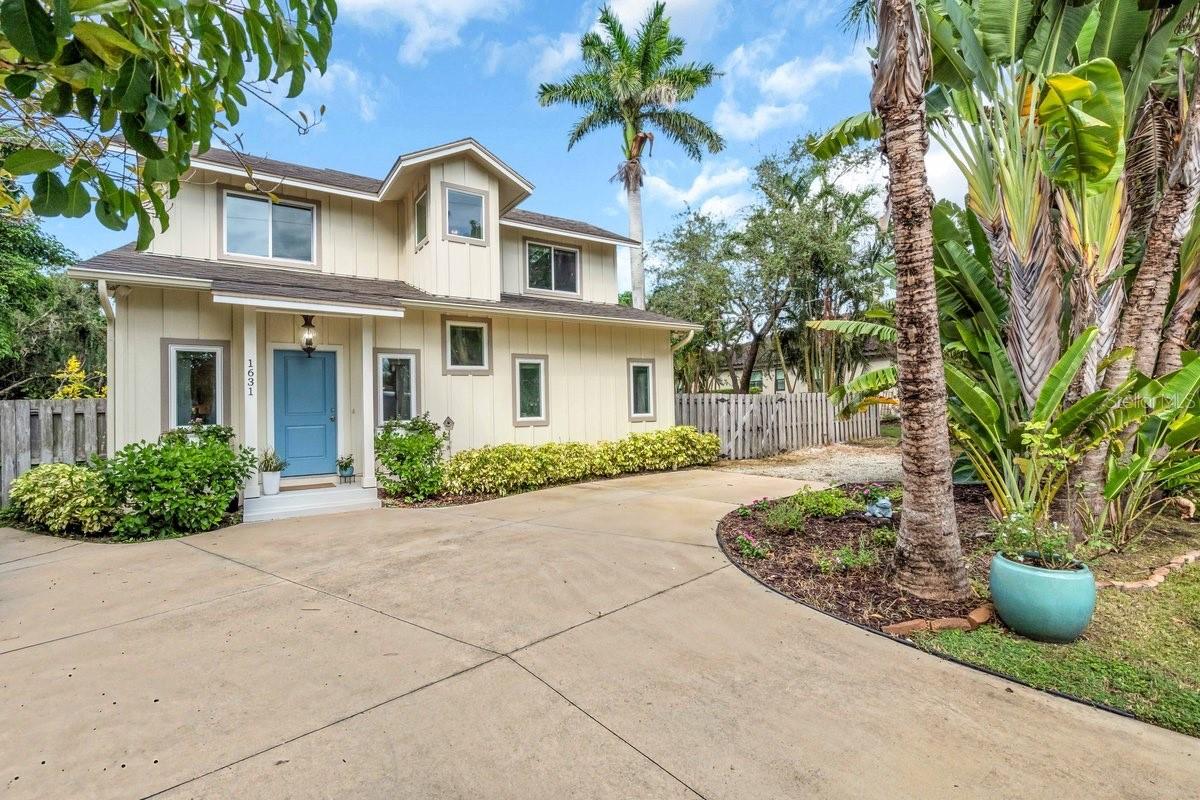 JOHNSON ESTATES - Residential