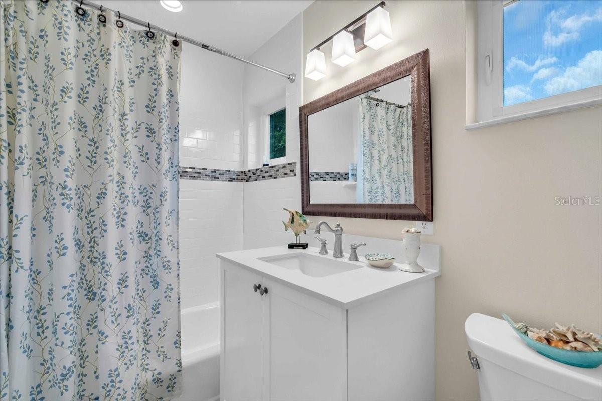 JOHNSON ESTATES - Residential