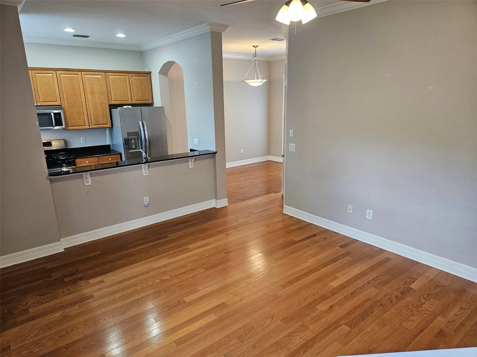 EDISON PARK - Residential Lease