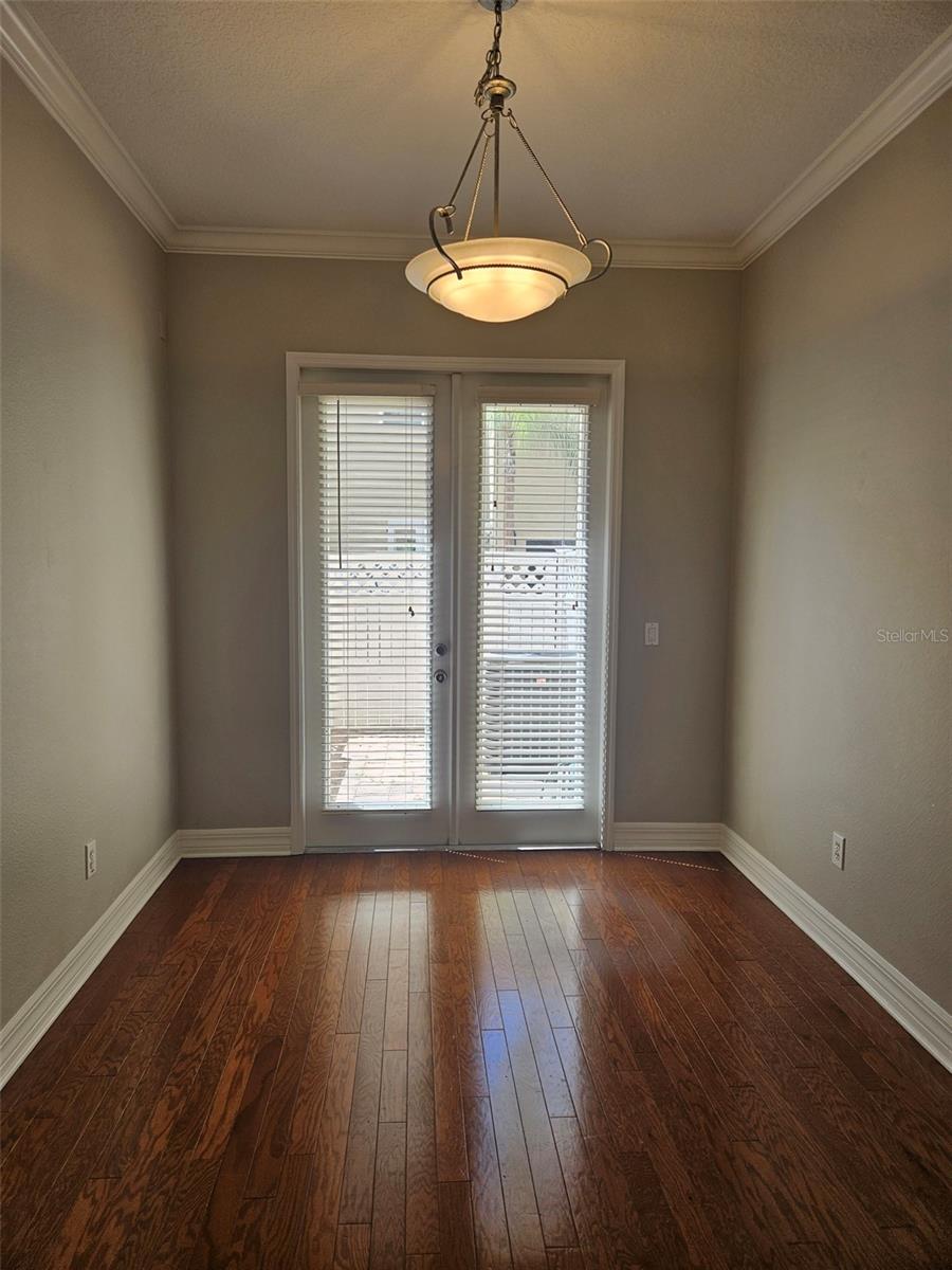 EDISON PARK - Residential Lease