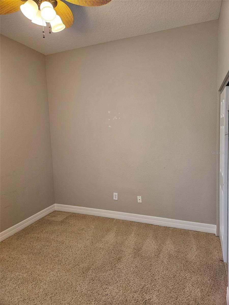 EDISON PARK - Residential Lease