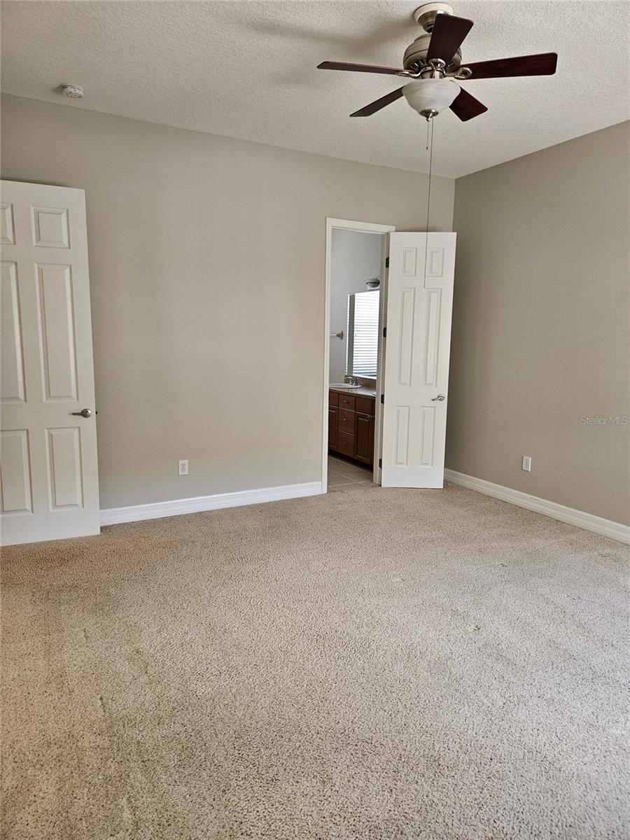 EDISON PARK - Residential Lease