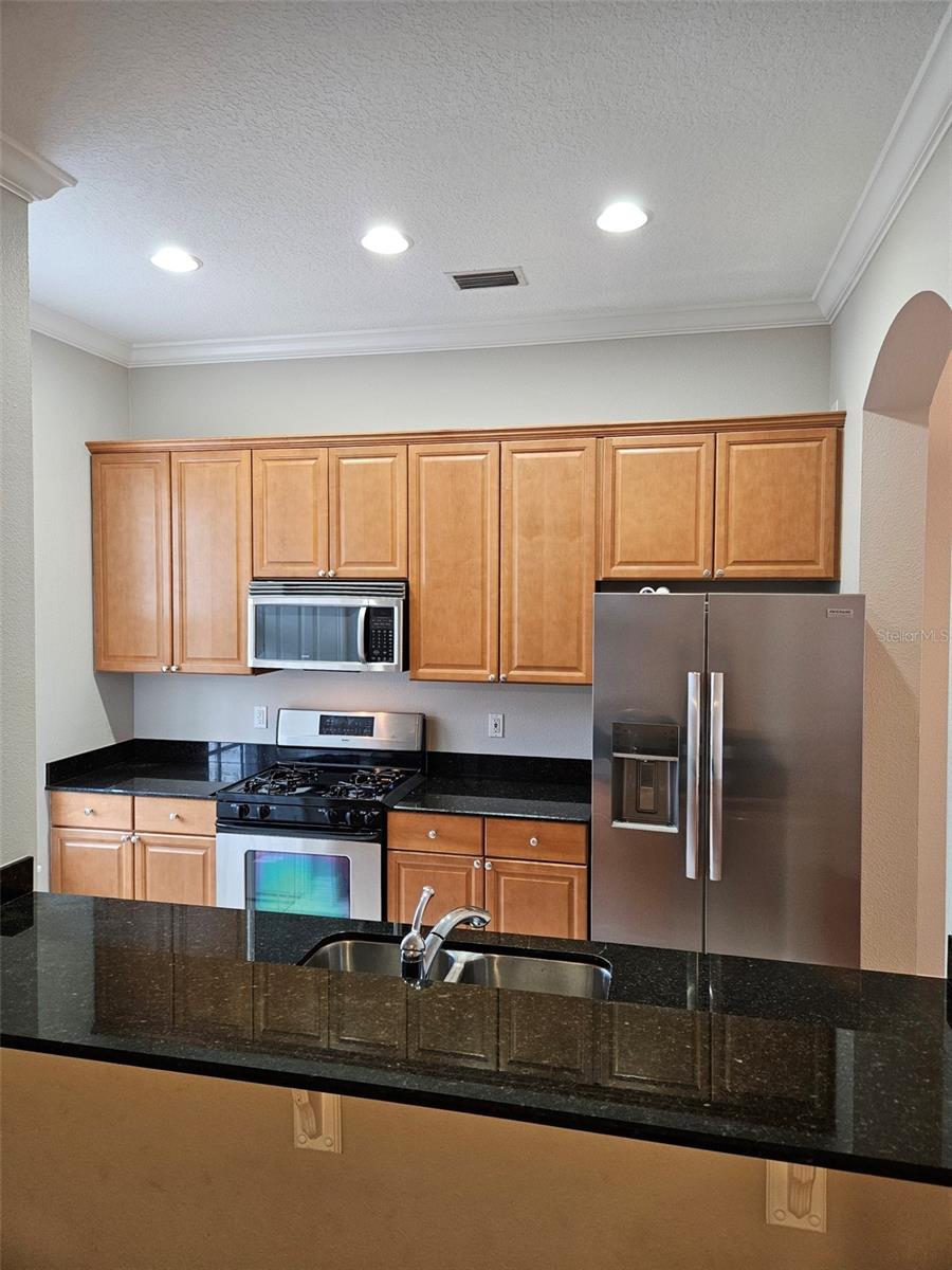 EDISON PARK - Residential Lease