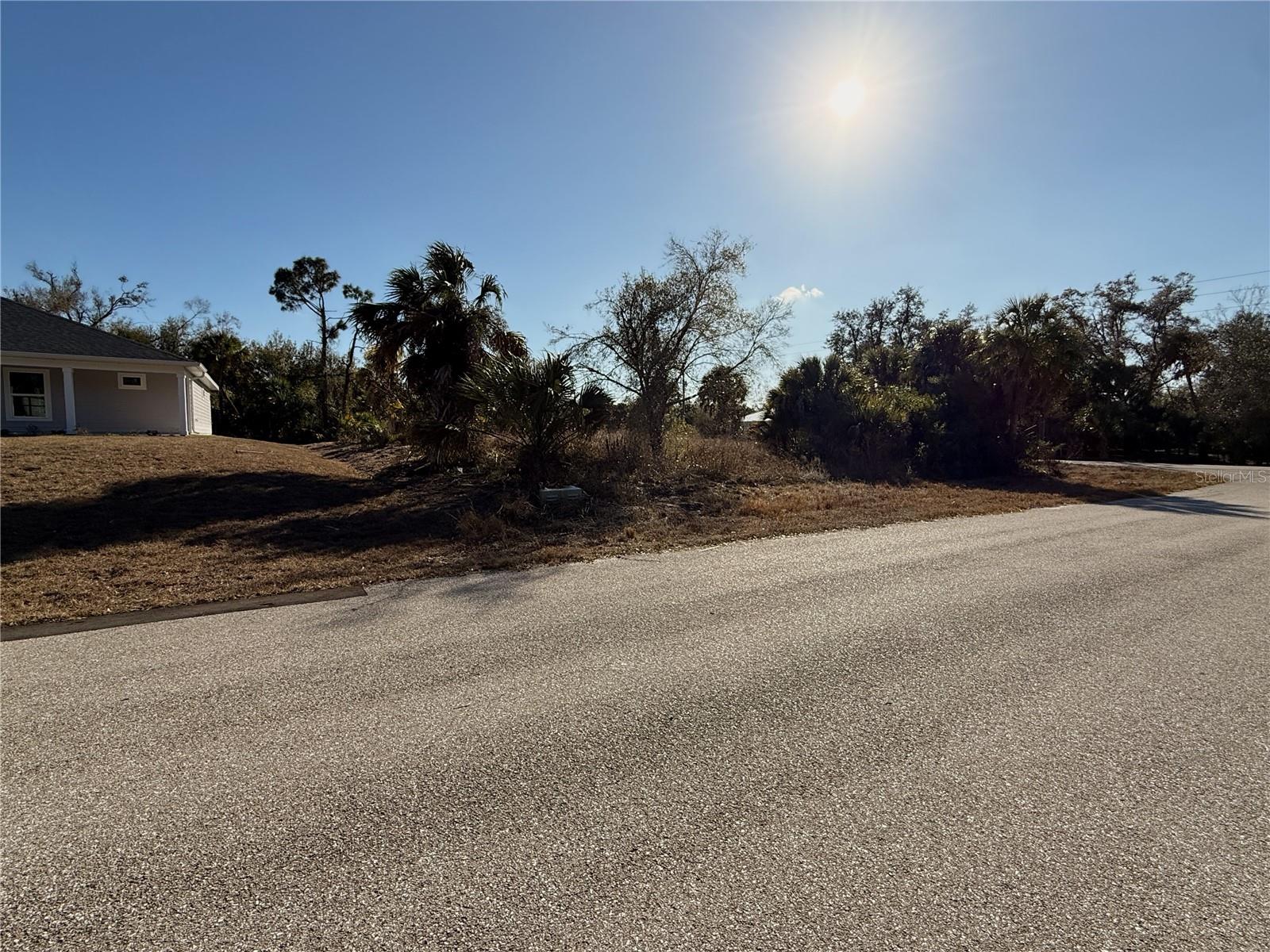 16411 STRAUSS AVENUE