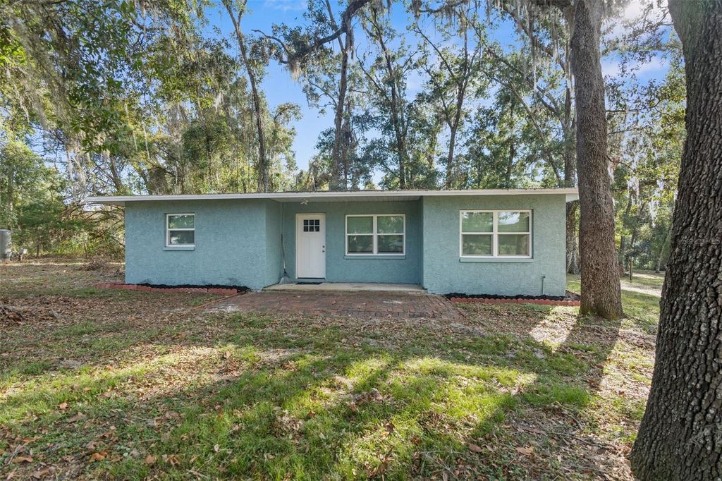 Photo of 16145 Snow Memorial Highway, Brooksville, FL 34601 (MLS # W7883279)
