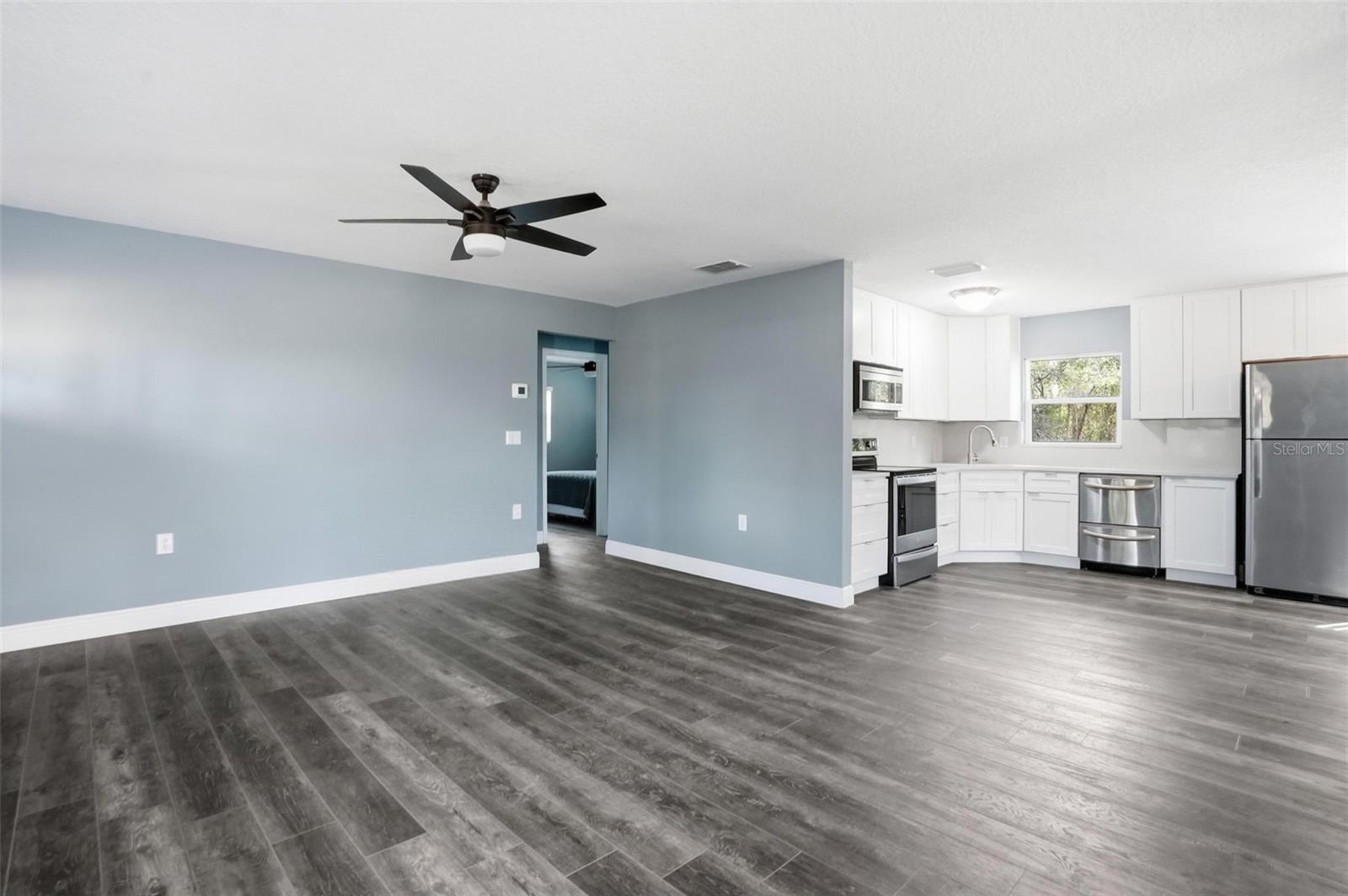 ACERAGE - Residential