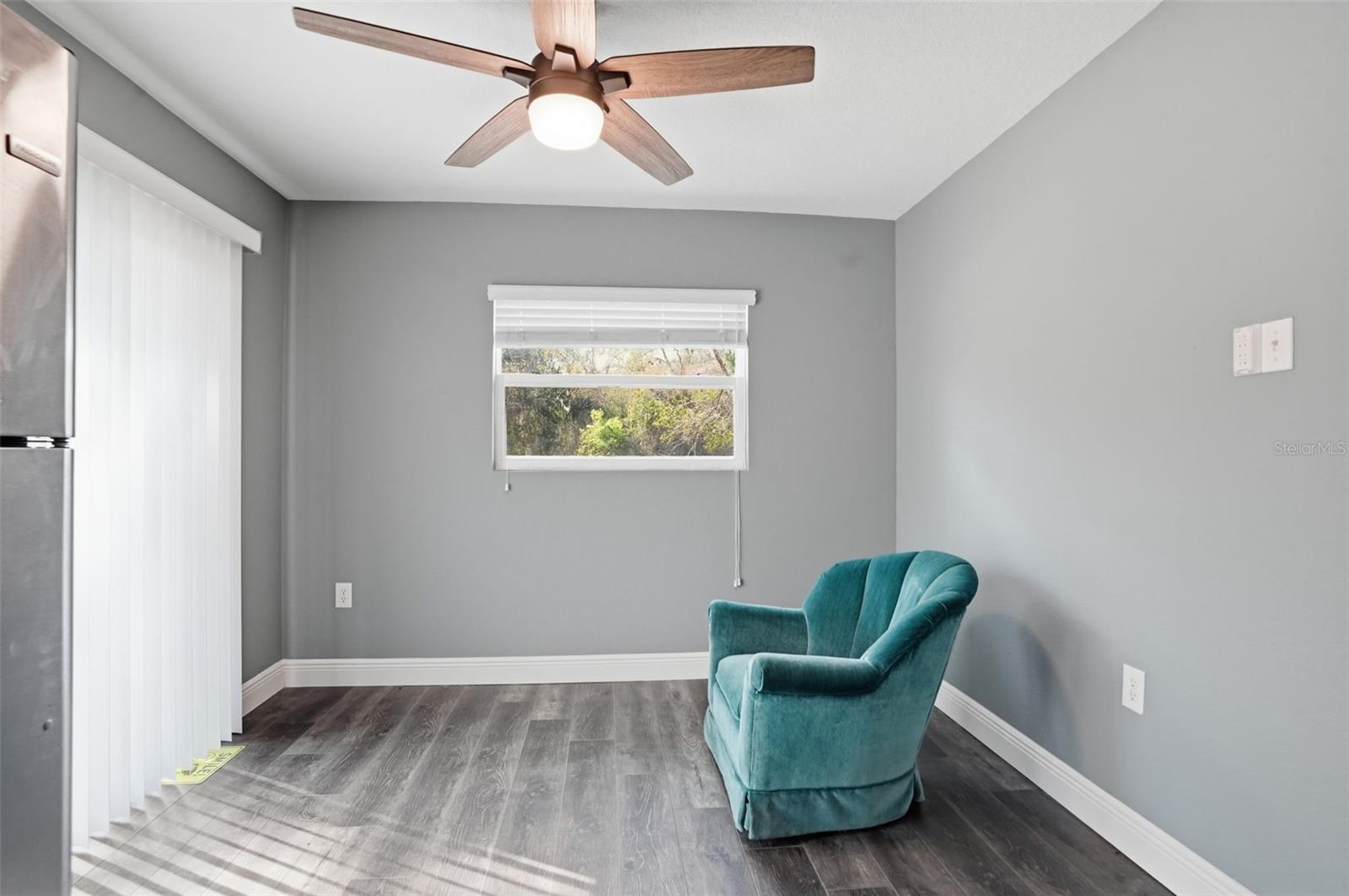 ACERAGE - Residential