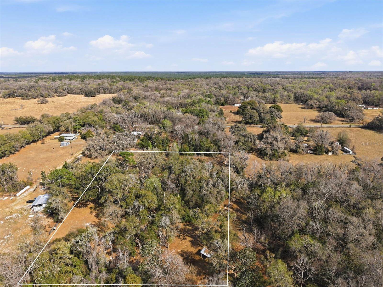 ACERAGE - Residential