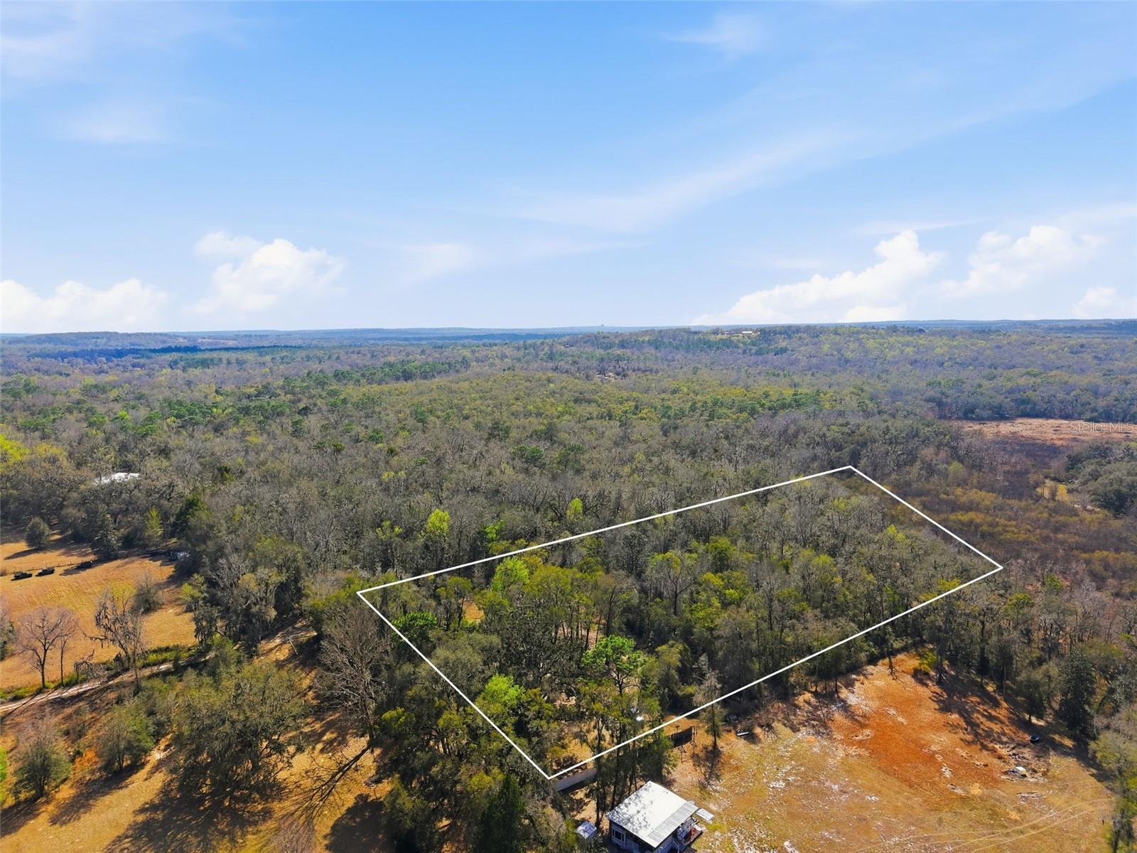 ACERAGE - Residential