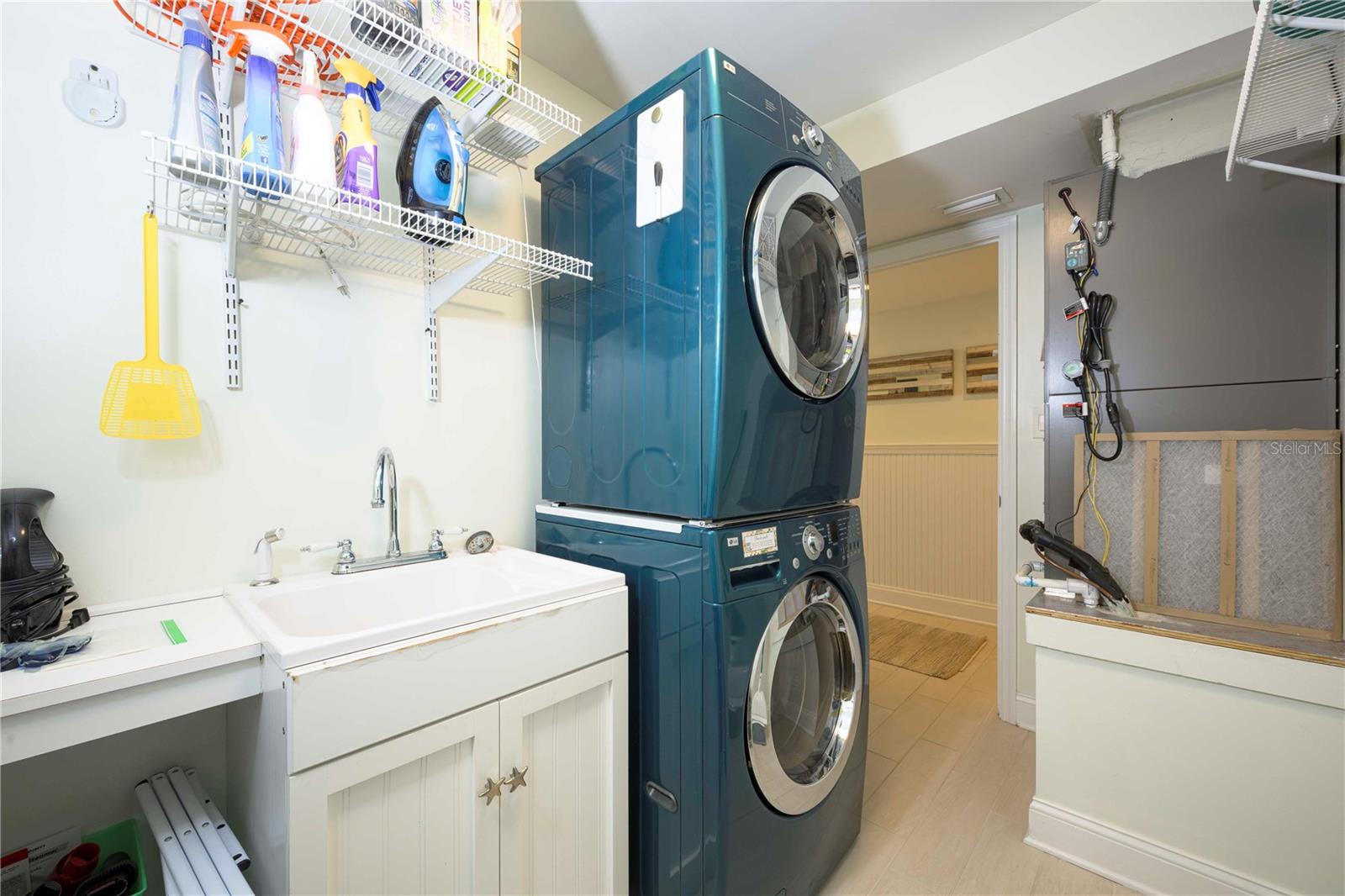 SAND DOLLAR II - Residential