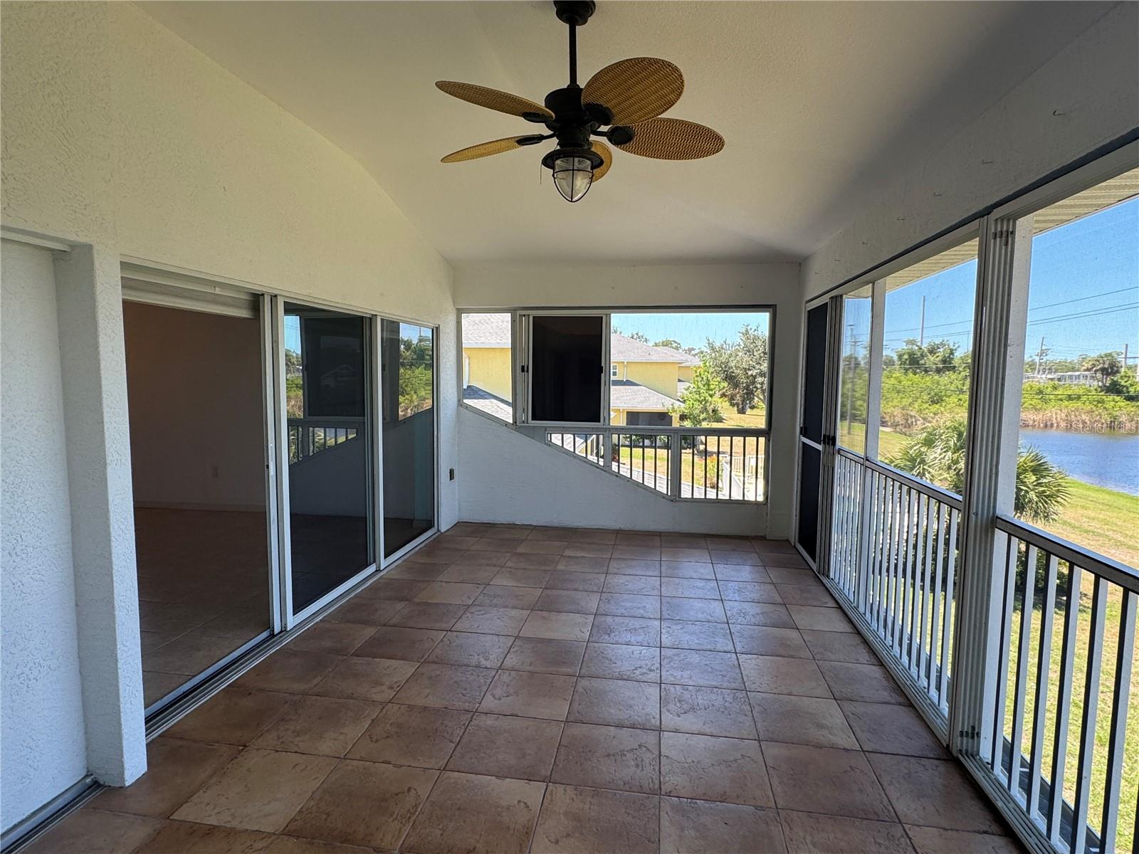 AL LAGO VILLAGE - Residential