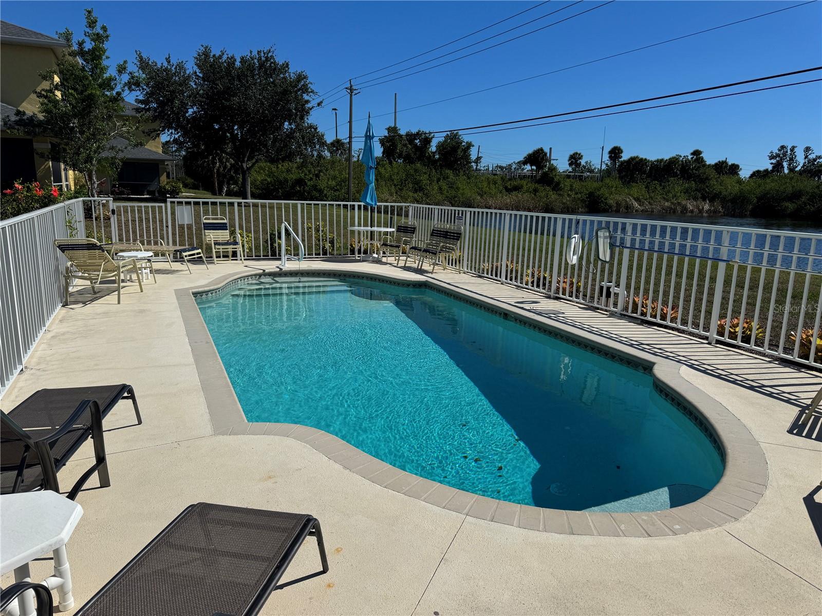 AL LAGO VILLAGE - Residential