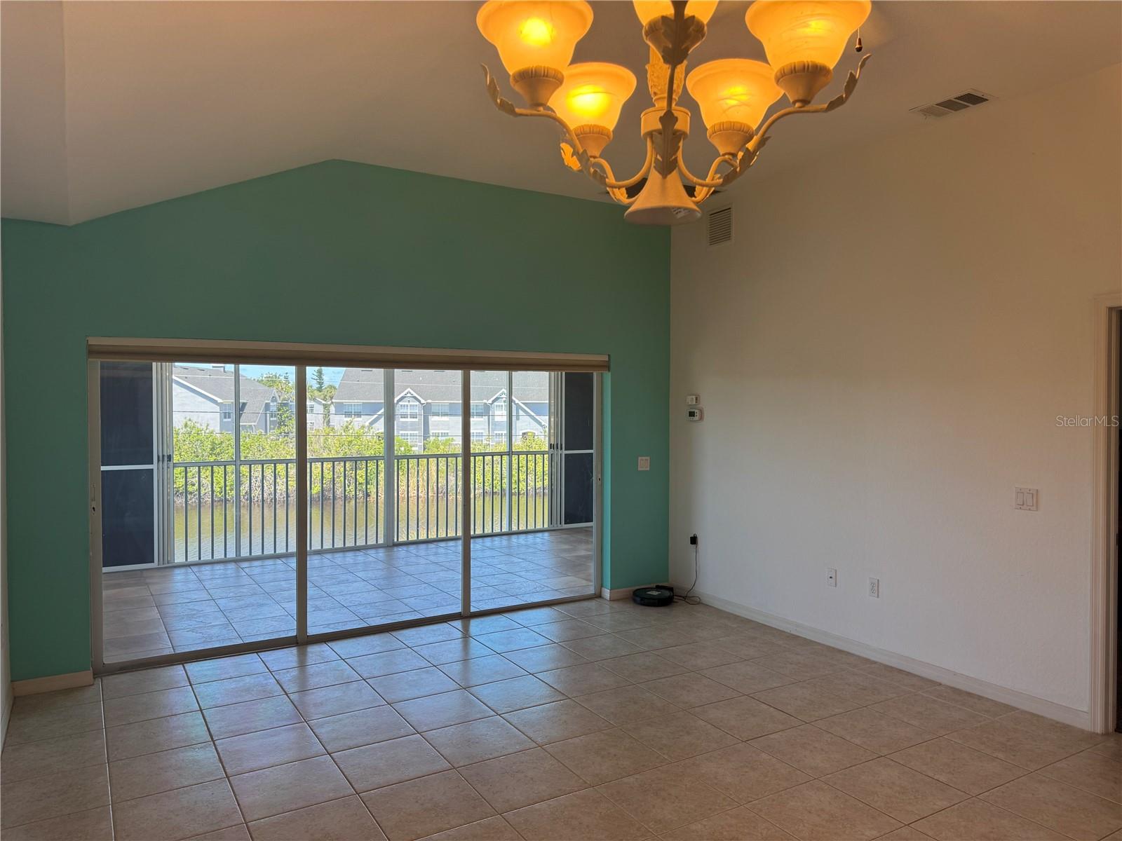 AL LAGO VILLAGE - Residential