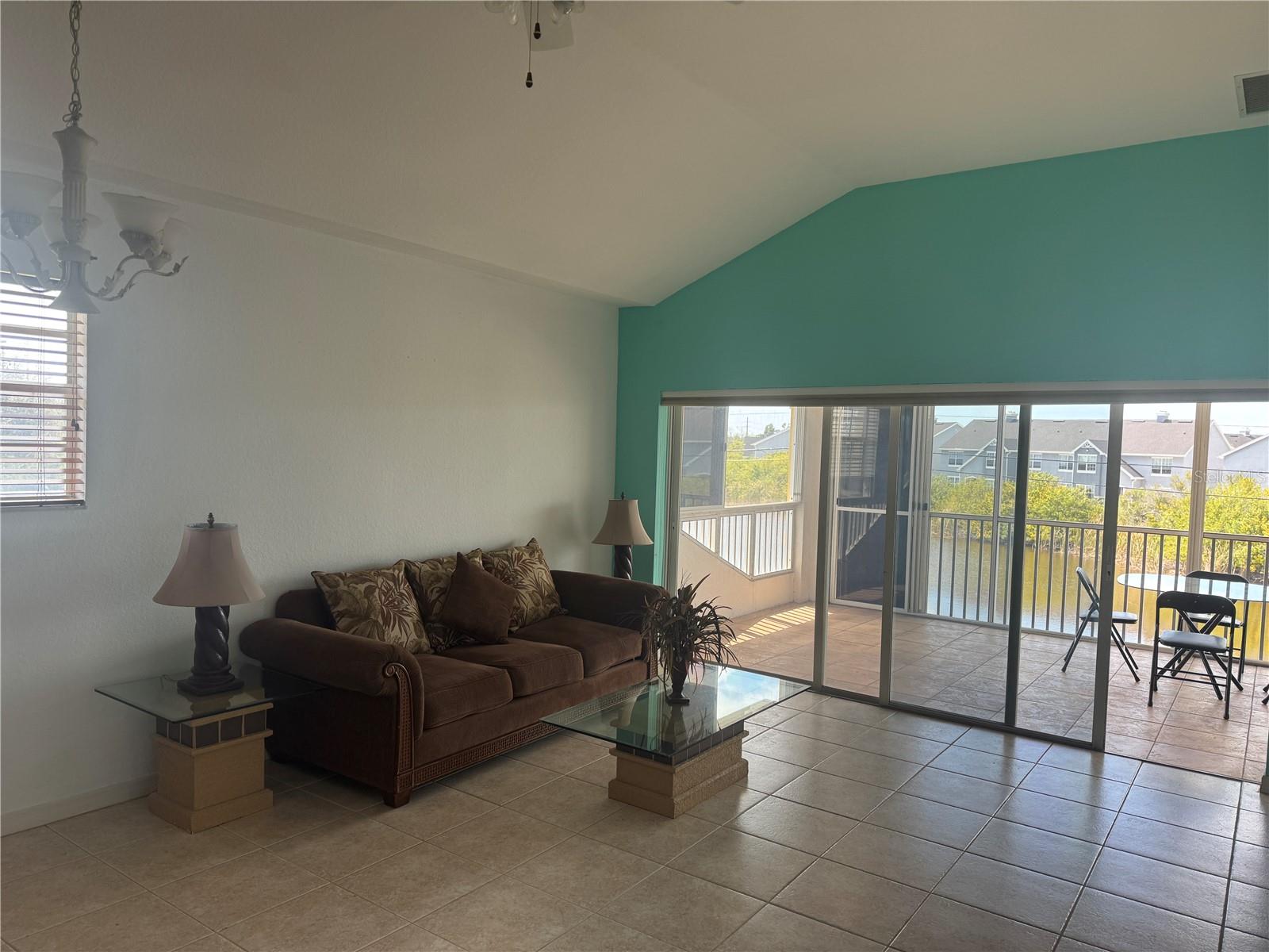 AL LAGO VILLAGE - Residential