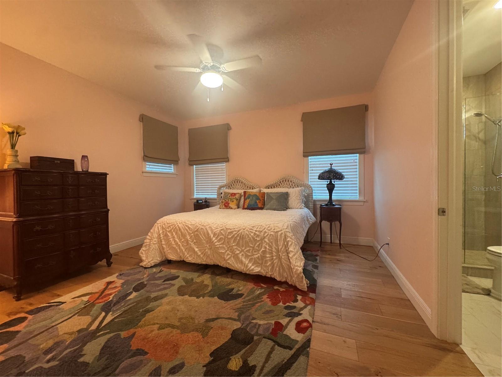 GRANADA PARK - Residential Lease