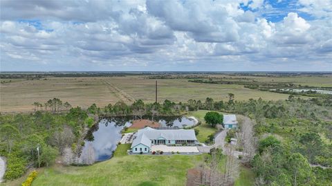 A home in PUNTA GORDA