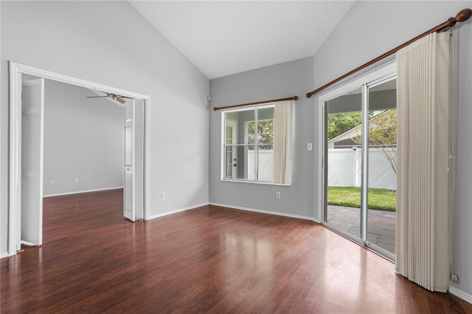 LAKEVIEW VILLAGE - Residential