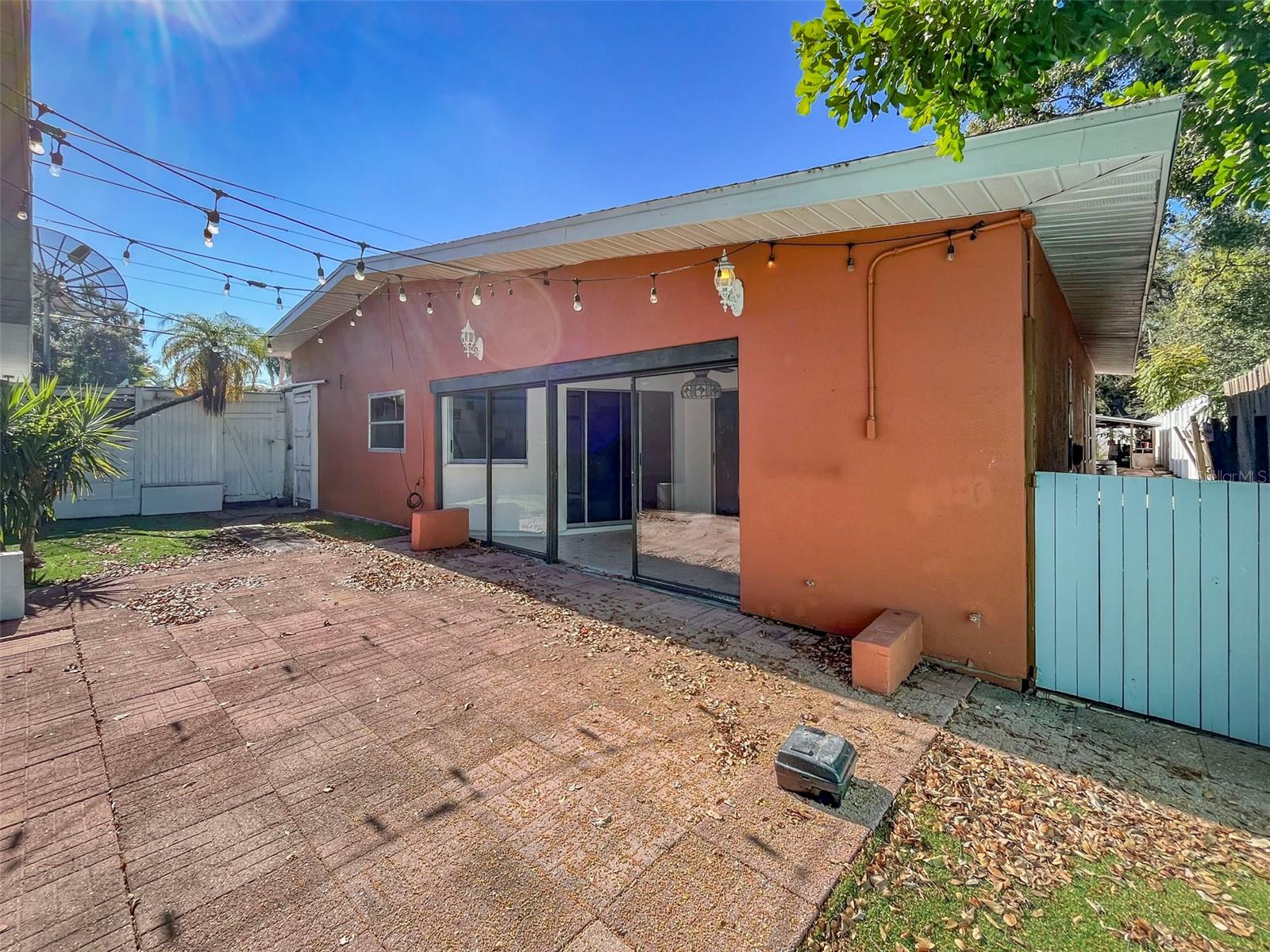 SUNILAND - Residential Lease