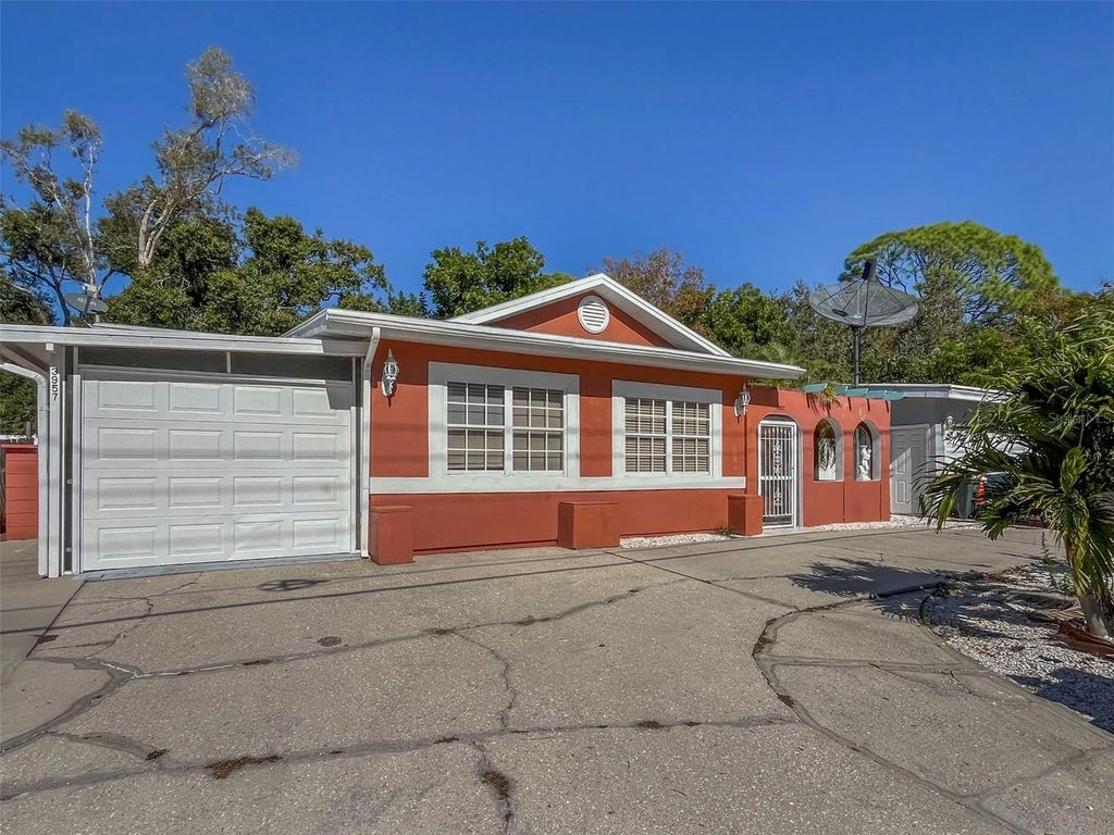 Photo of 3957 Proctor Road, Sarasota, FL 34233 (MLS # A4676540)