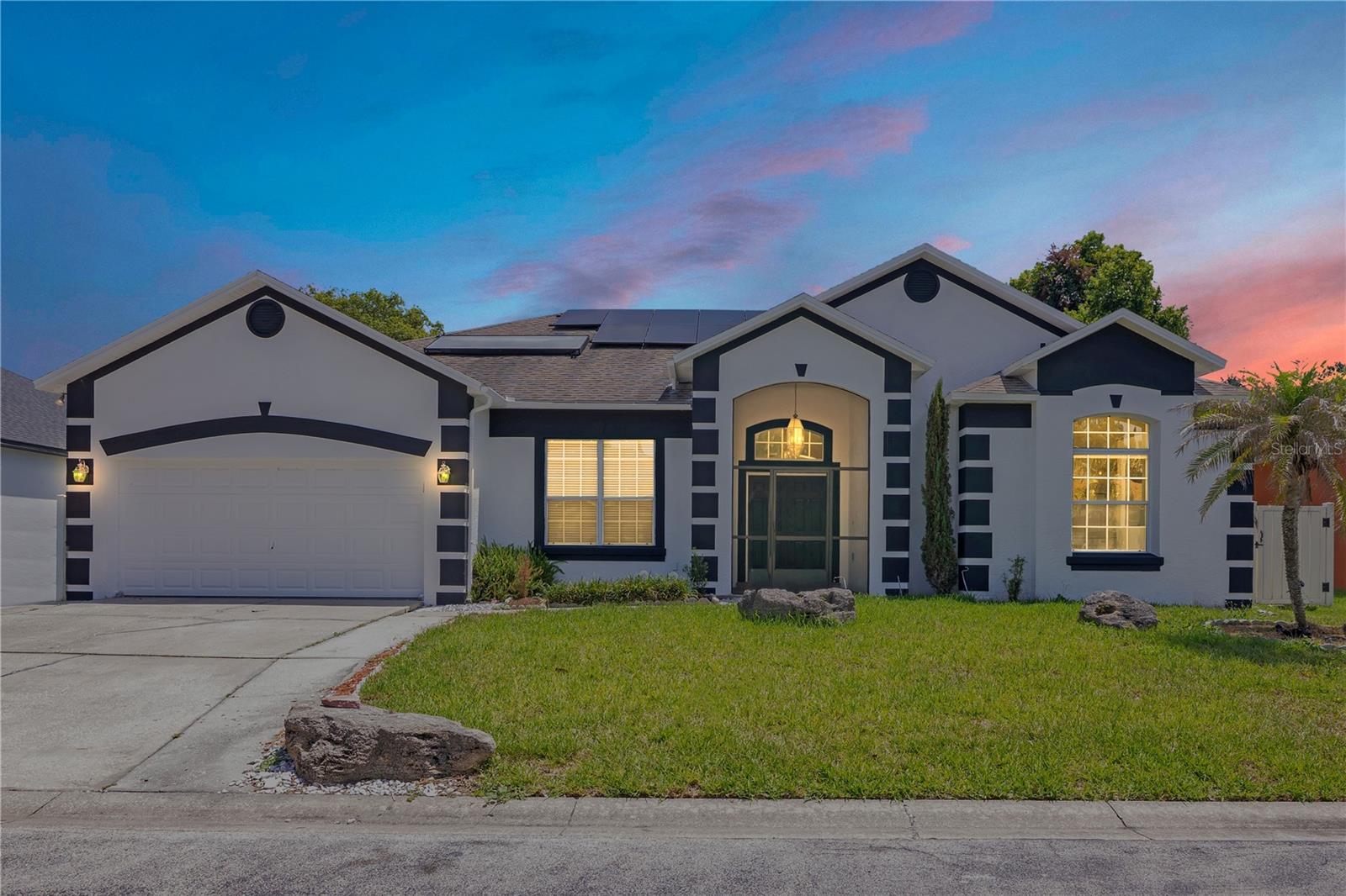 216 BOXWOOD DRIVE