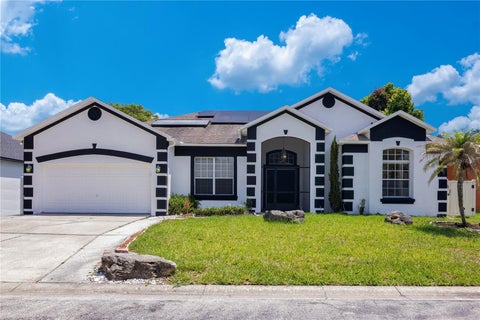 Photo of 216 Boxwood Drive, Davenport, FL 33837 (MLS # S5152299)