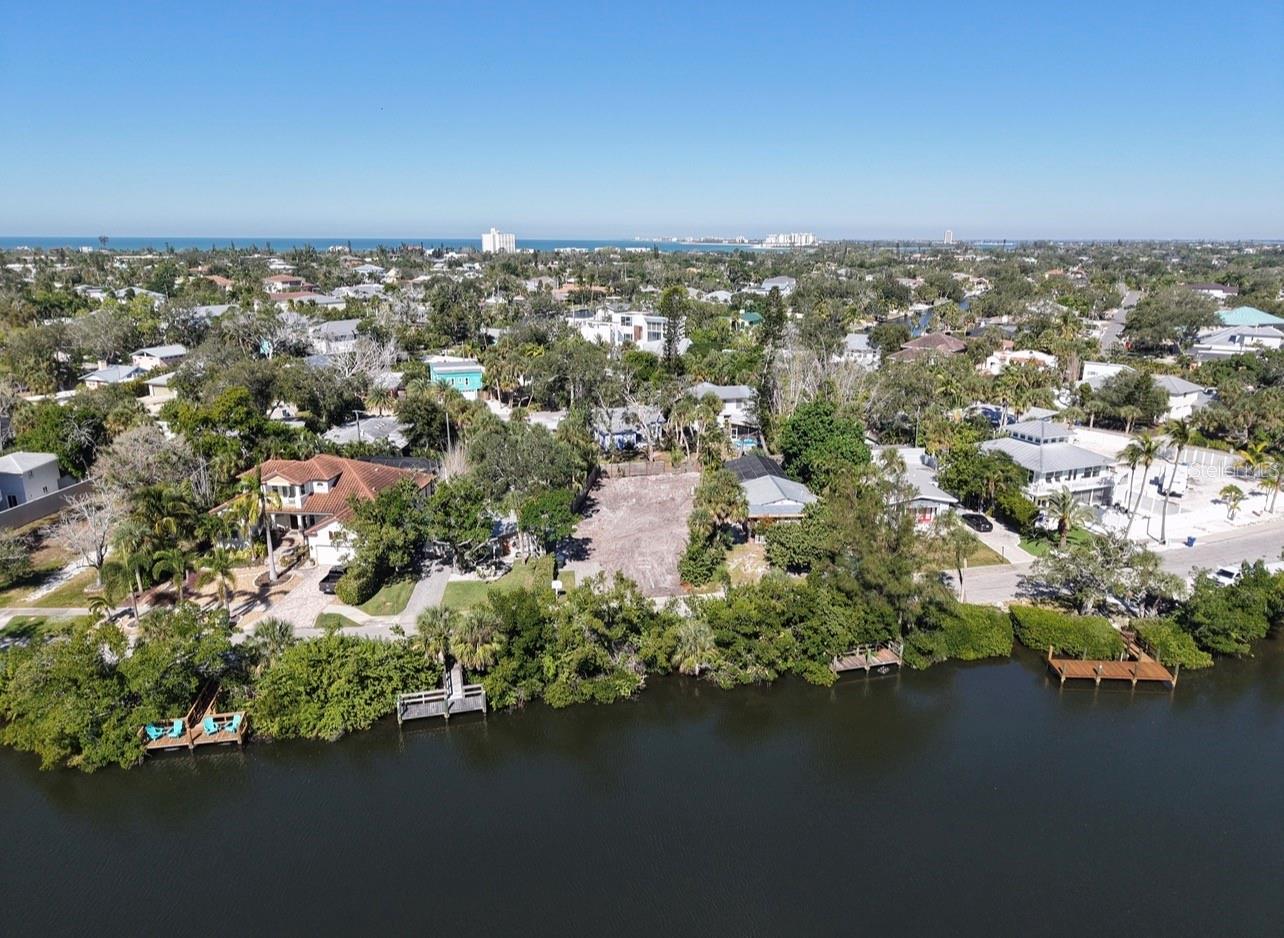 SARASOTA BEACH - Residential