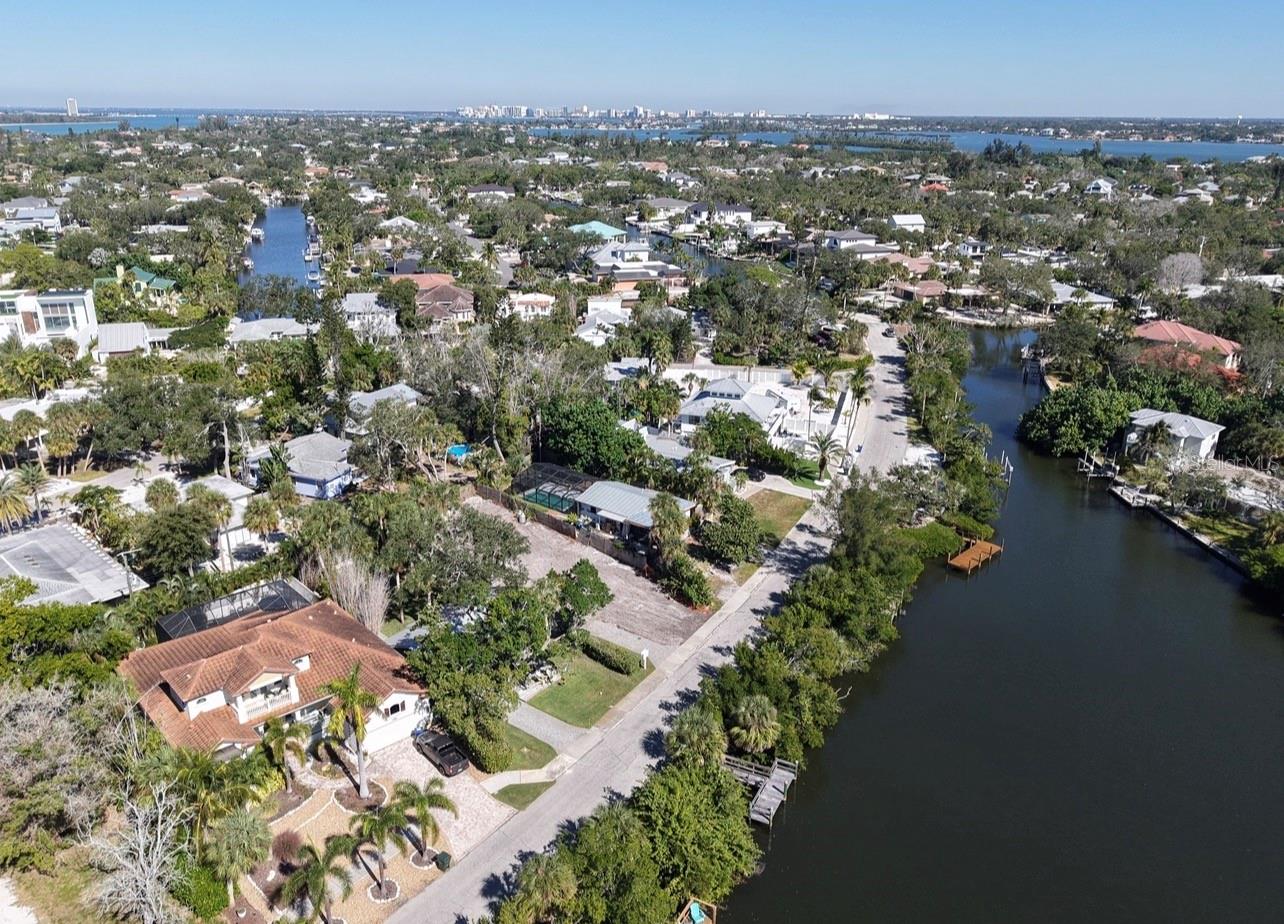 SARASOTA BEACH - Residential
