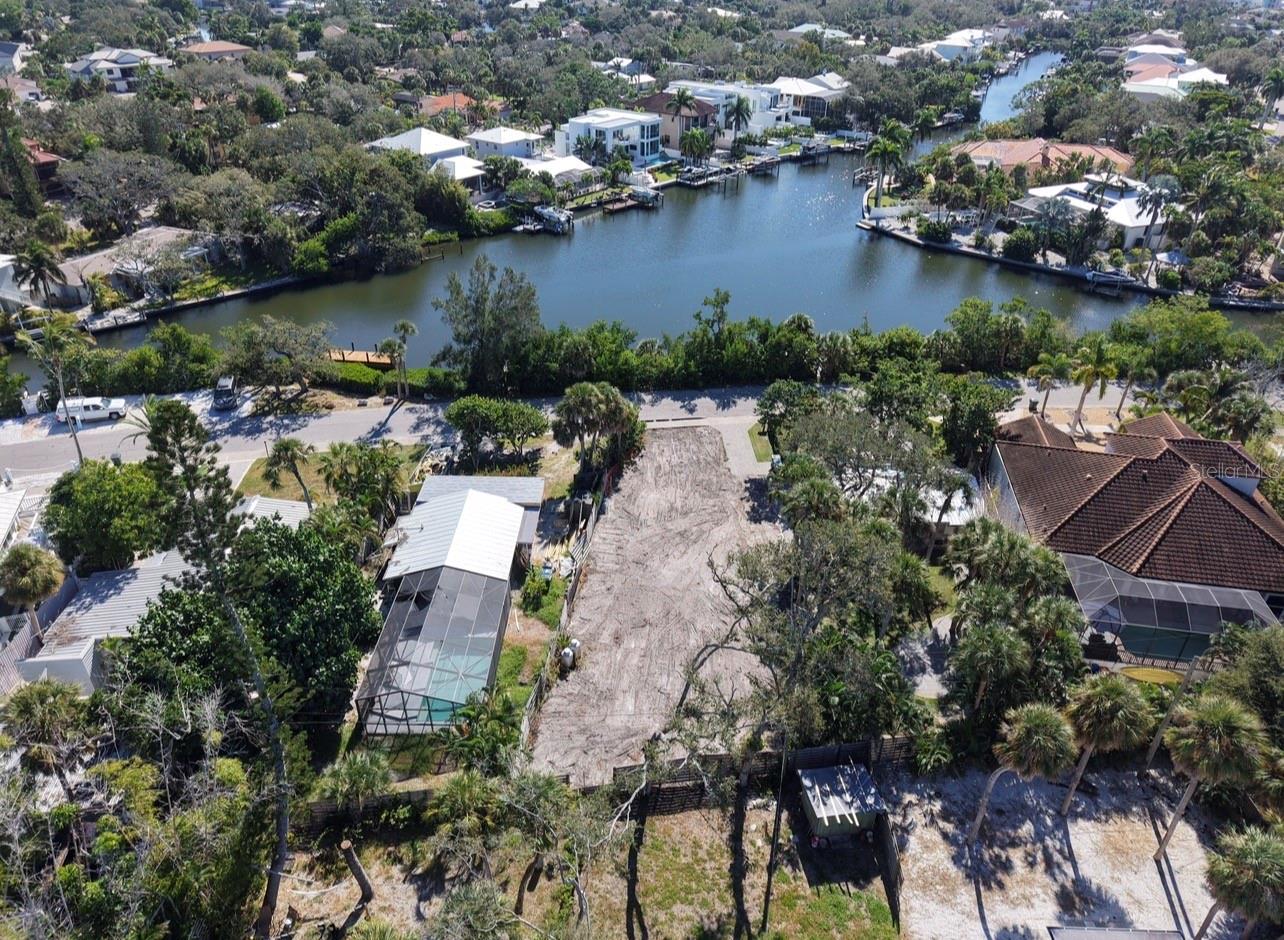 SARASOTA BEACH - Residential
