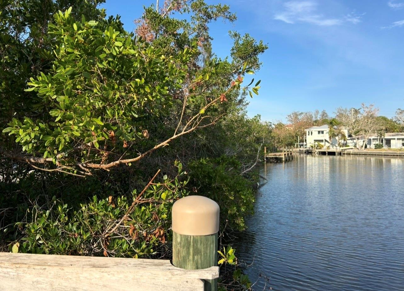 671 AVENIDA DEL NORTE