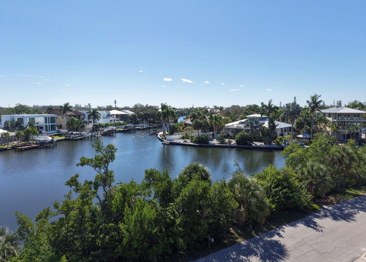 SARASOTA BEACH - Residential