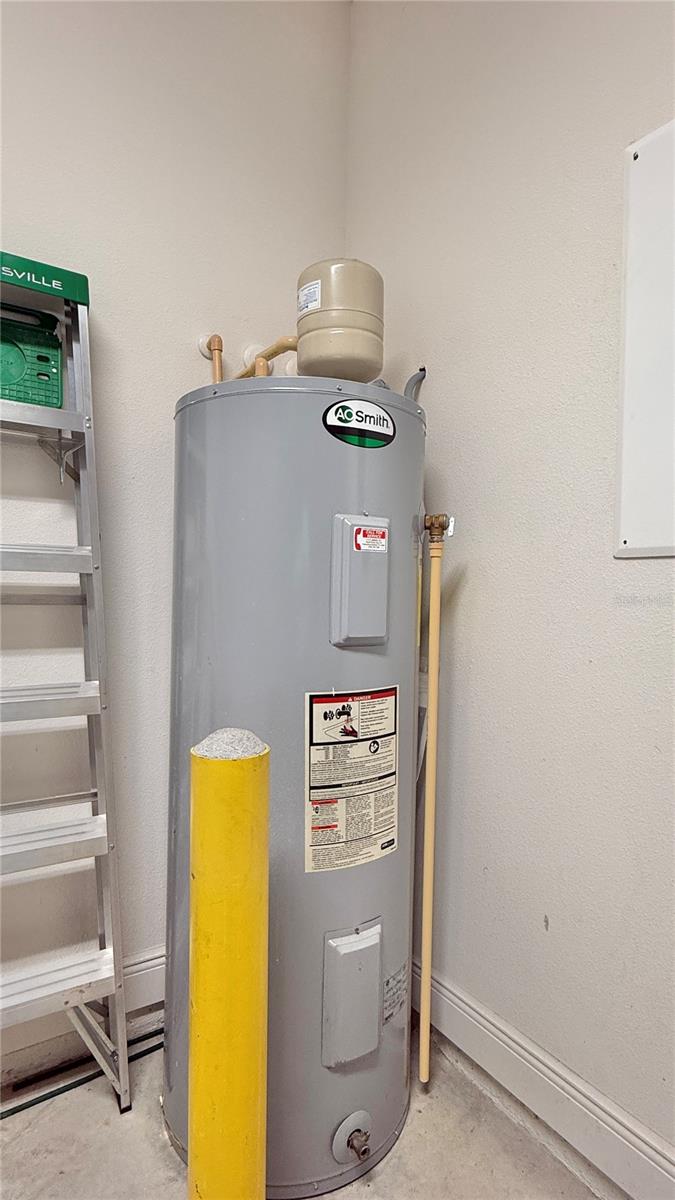 FOUNTAINS AT CHAMPIONSGATE PH 1 REP - Residential