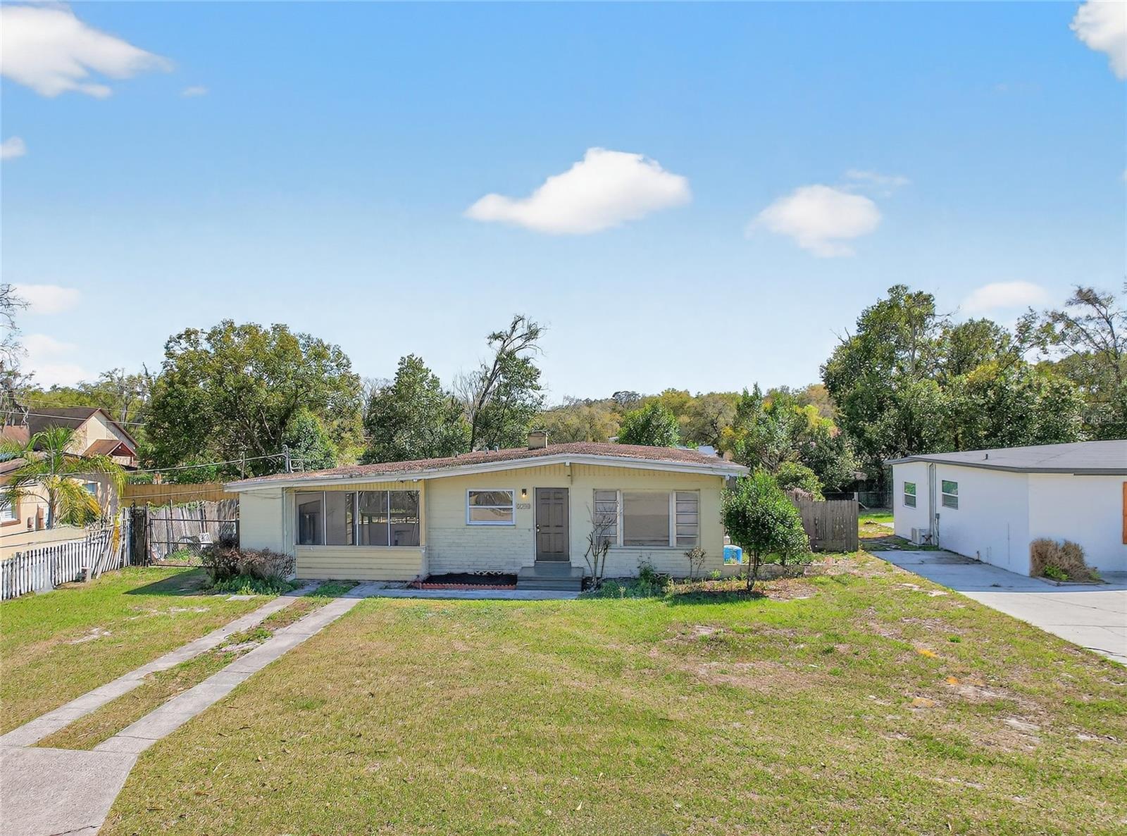 PINE HILLS PARK SUB - Residential