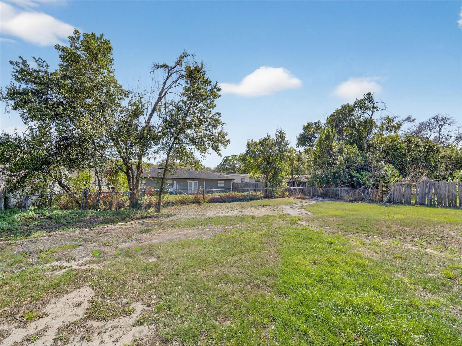 PINE HILLS PARK SUB - Residential