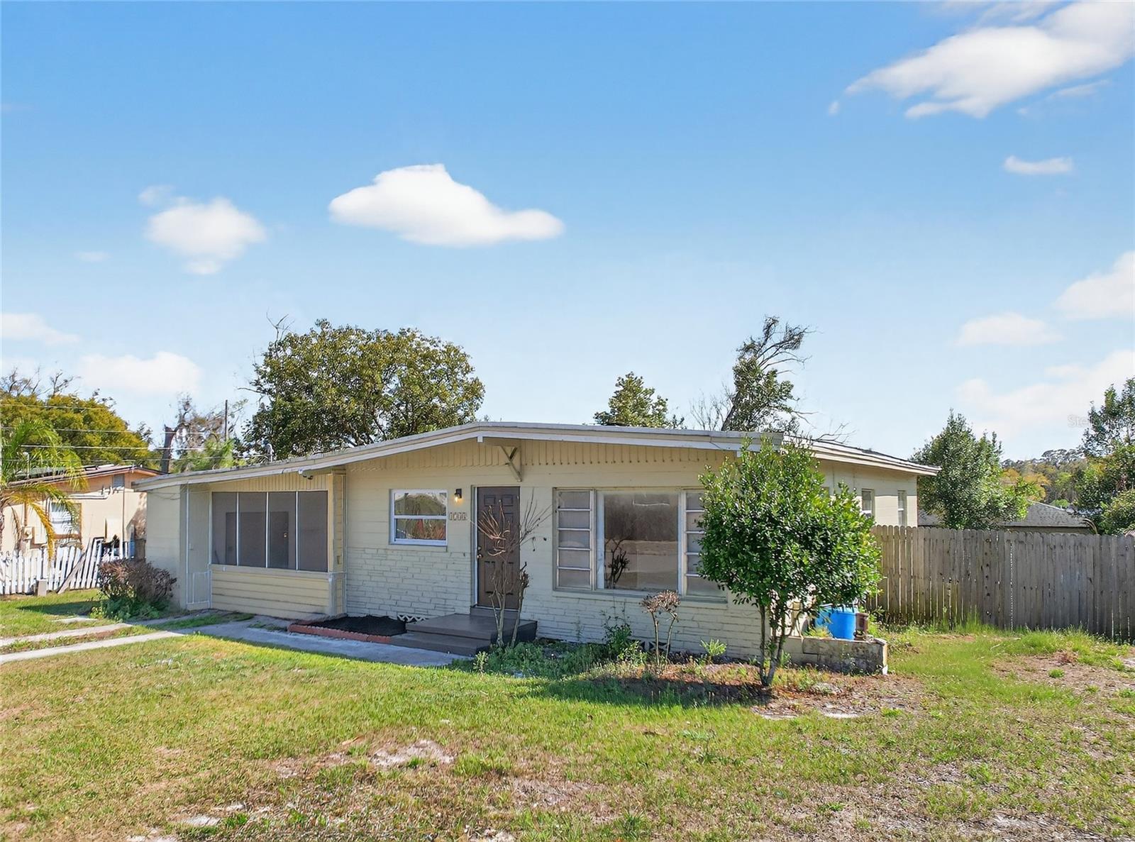 PINE HILLS PARK SUB - Residential